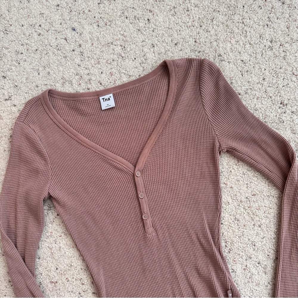 TNA Waffle V- Neck